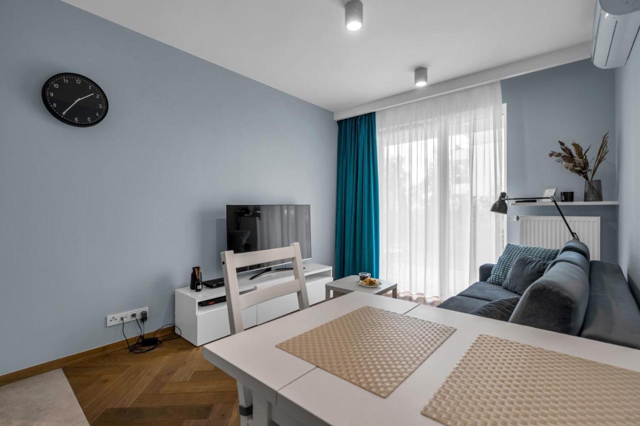 Apartment Airport With Private Terrace Warsaw